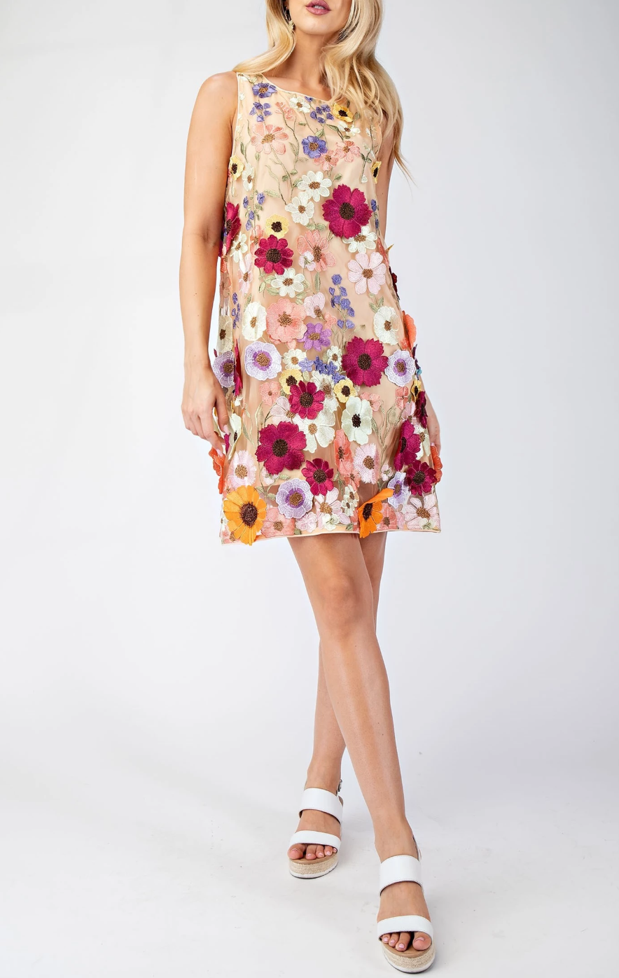3D Floral Embroidered Sleeveless Mini Dress Small / Cream