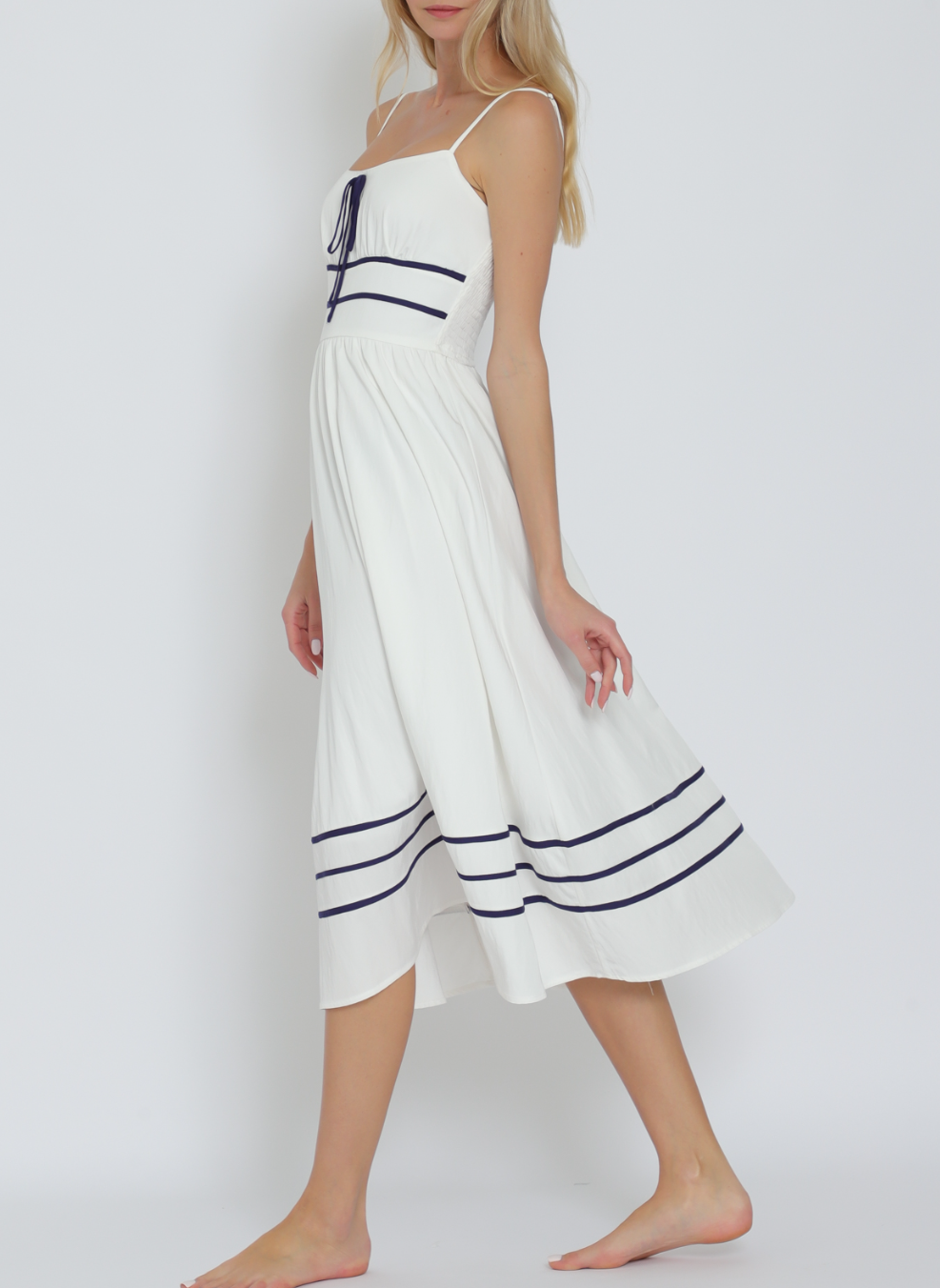 Thin Adjustable Strap Contrast Midi Dress