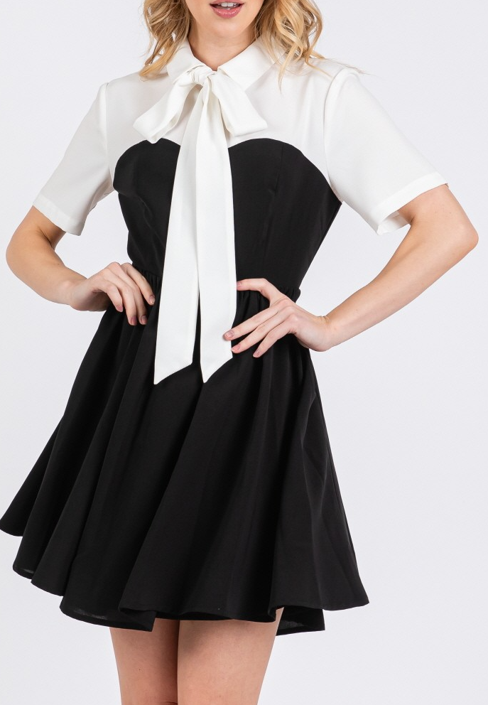 Woven Solid Contrast Short Sleeve Mini Dress with Ribbon Neck Detail