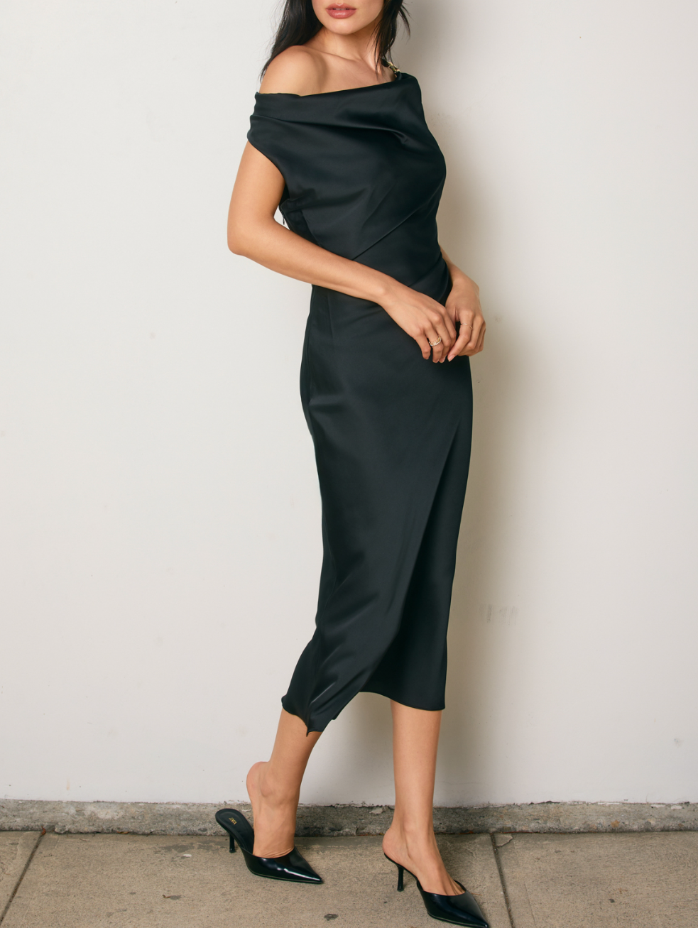 Dull Satin Off The Shoulder Ruched Midi Dress