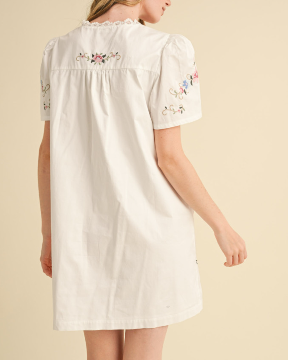 Lace Trim Floral Embroidery Mini Shift Dress