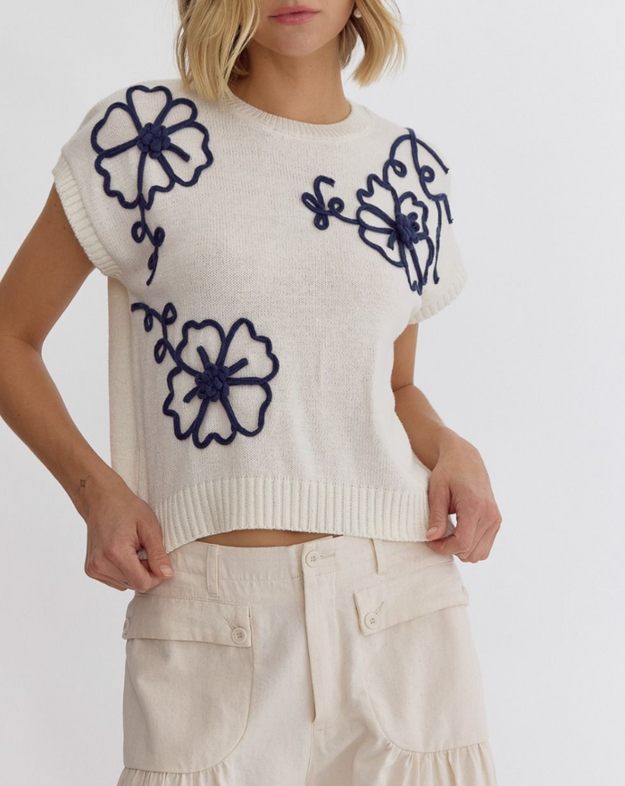 Short Sleeve White Knit Top with Navy Floral Embroidery