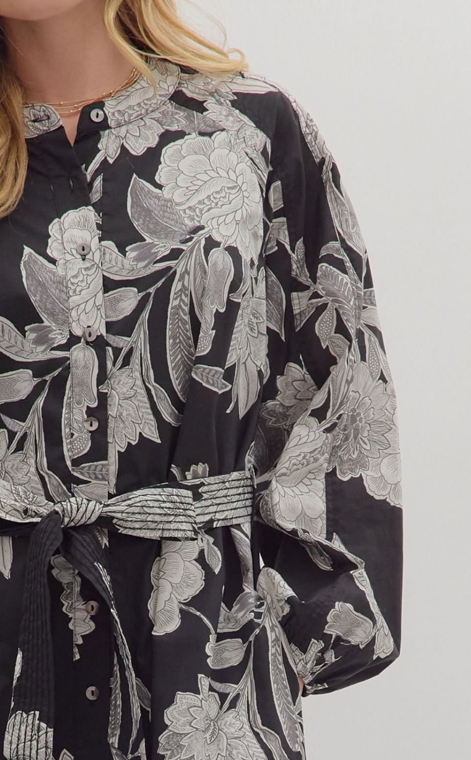 Floral Print Long Sleeve Midi Dress Small / Black Floral Print Long Sleeve Midi Dress Small / Black