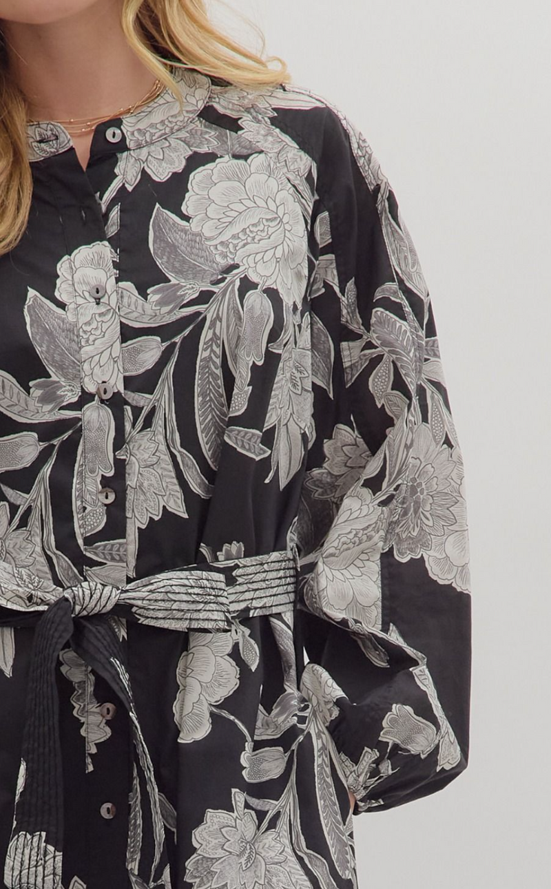 Floral Print Long Sleeve Midi Dress Small / Black Floral Print Long Sleeve Midi Dress Small / Black