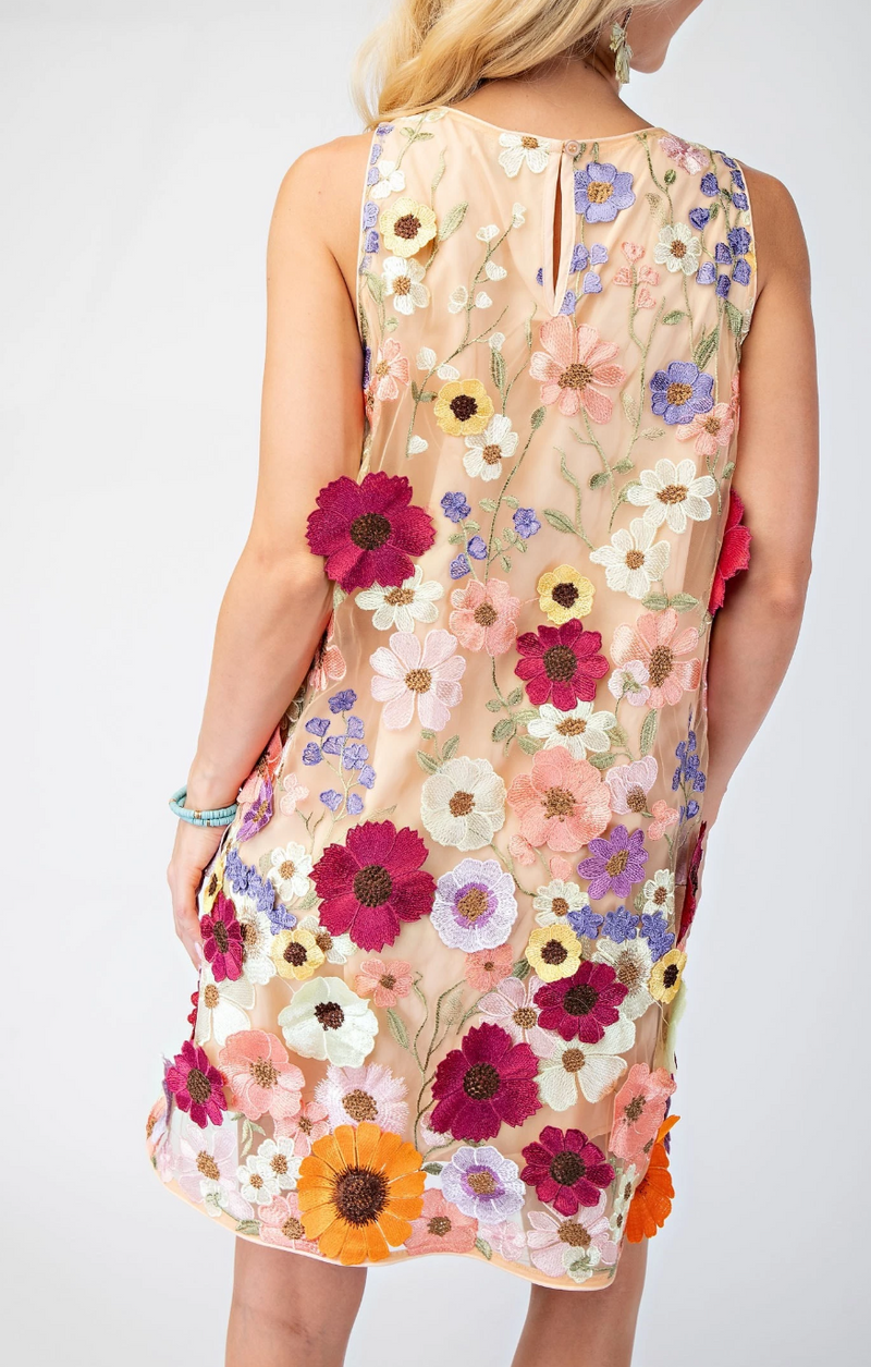 3D Floral Embroidered Sleeveless Mini Dress Small / Cream
