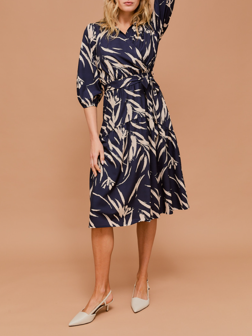 3/4 Sleeve Surplice Waist Elastic Tie Strap Abstract Midi Dress