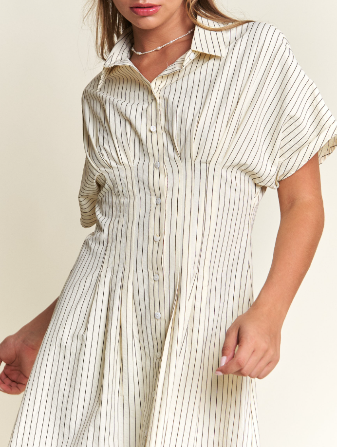 striped midi dress with buttons Fallon Cutout Striped Midi Dress White/Black / L