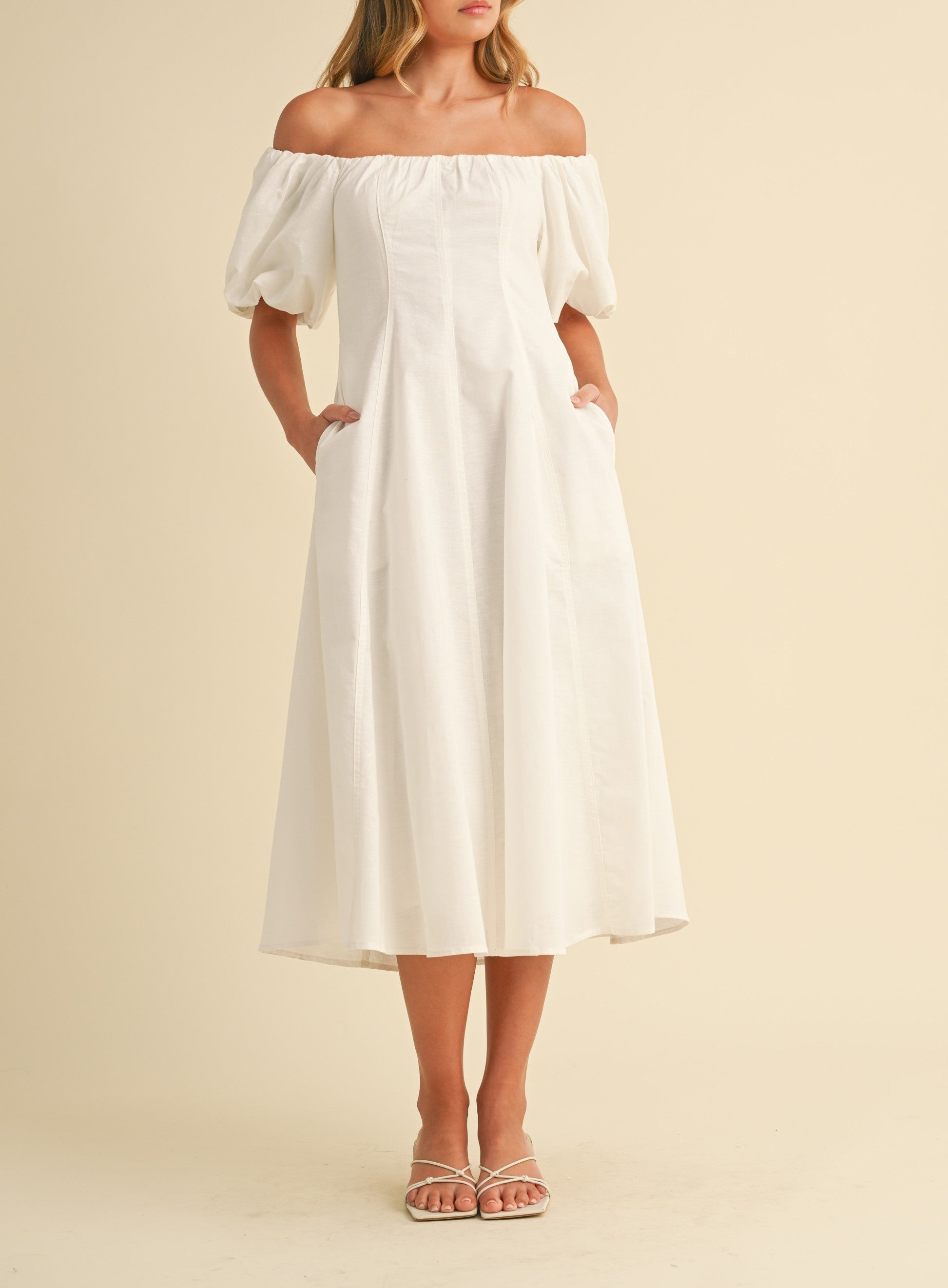 入手困難！MEDI OFF SHOULDER PUFF SLEEVE DRESS Off-Shoulder Puff Sleeve Midi Dress – SNIDEL