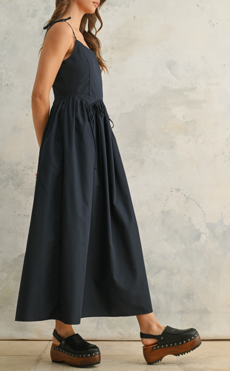 Bow Tie Front Detail Dress