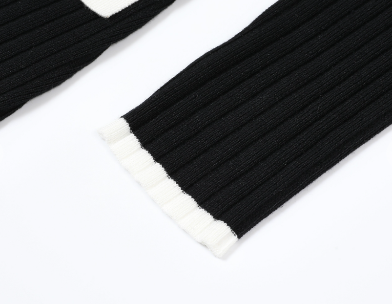 Knit Dress With Contrast