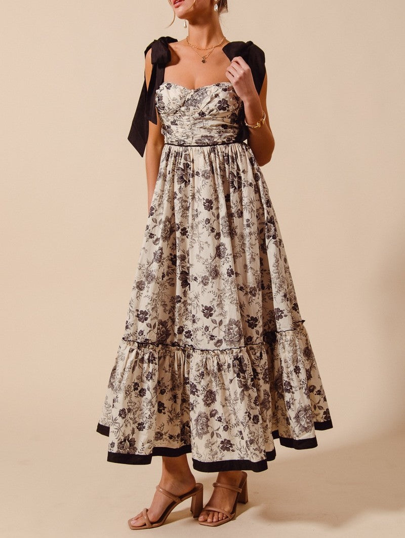 Flowy Floral Feminine Dress with Contrast