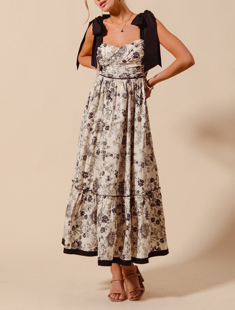 Flowy Floral Feminine Dress with Contrast