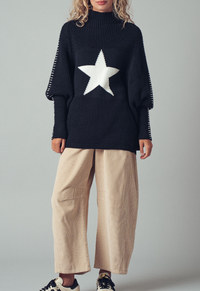 Oversized Star Sweater Tunic With Side Stitch
