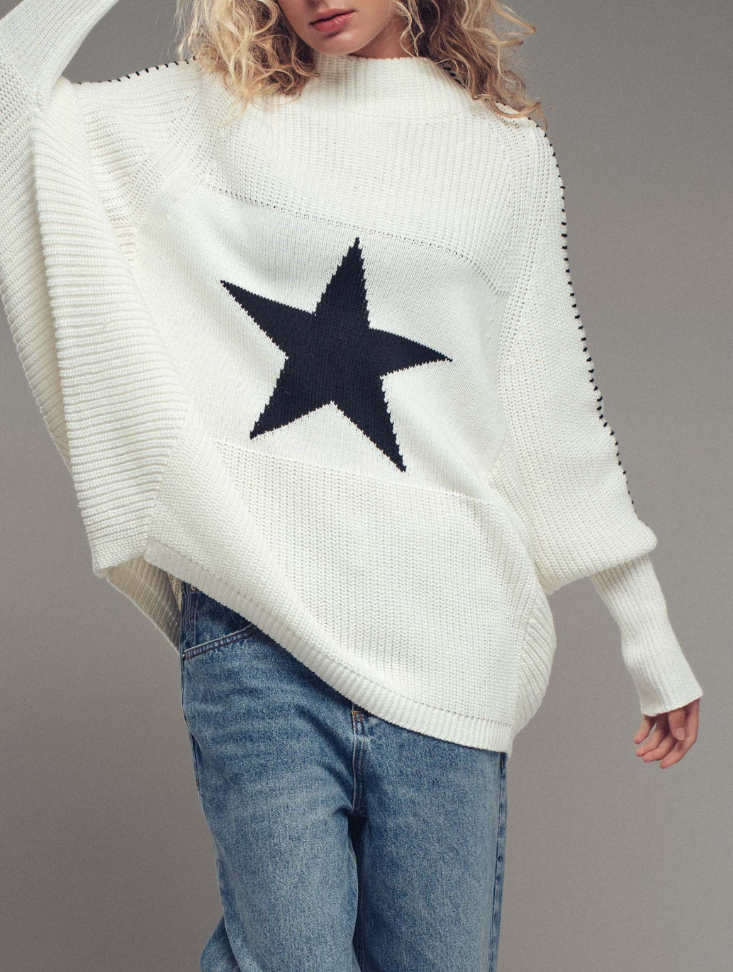 Oversized Star Sweater Tunic With Side Stitch