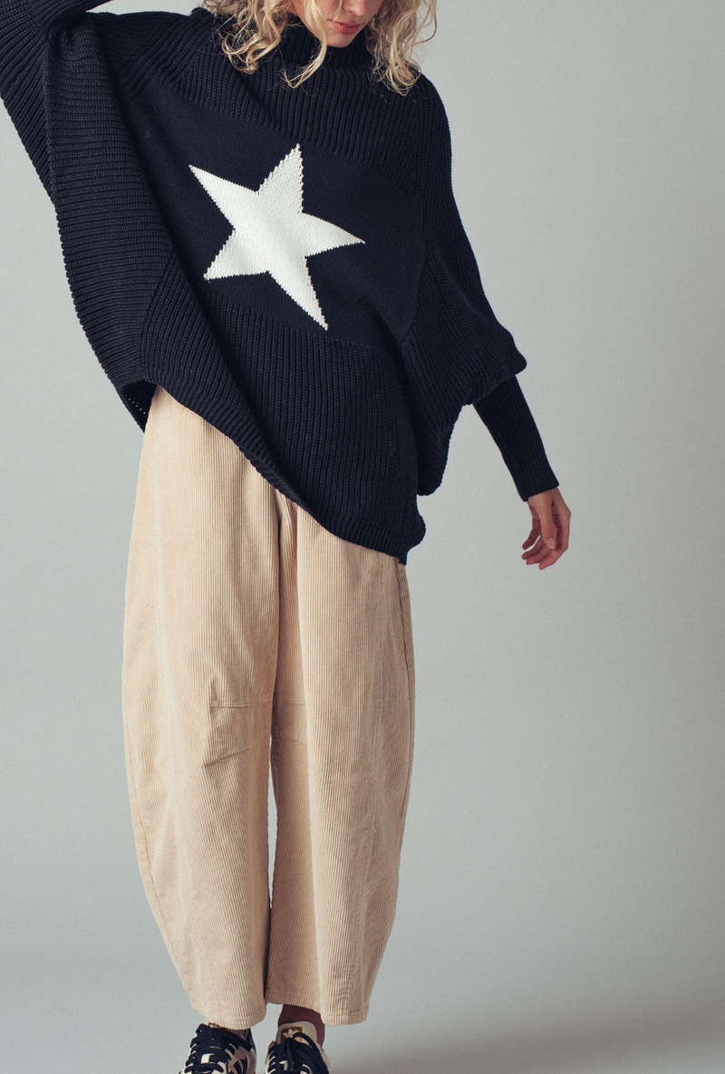 Oversized Star Sweater Tunic With Side Stitch