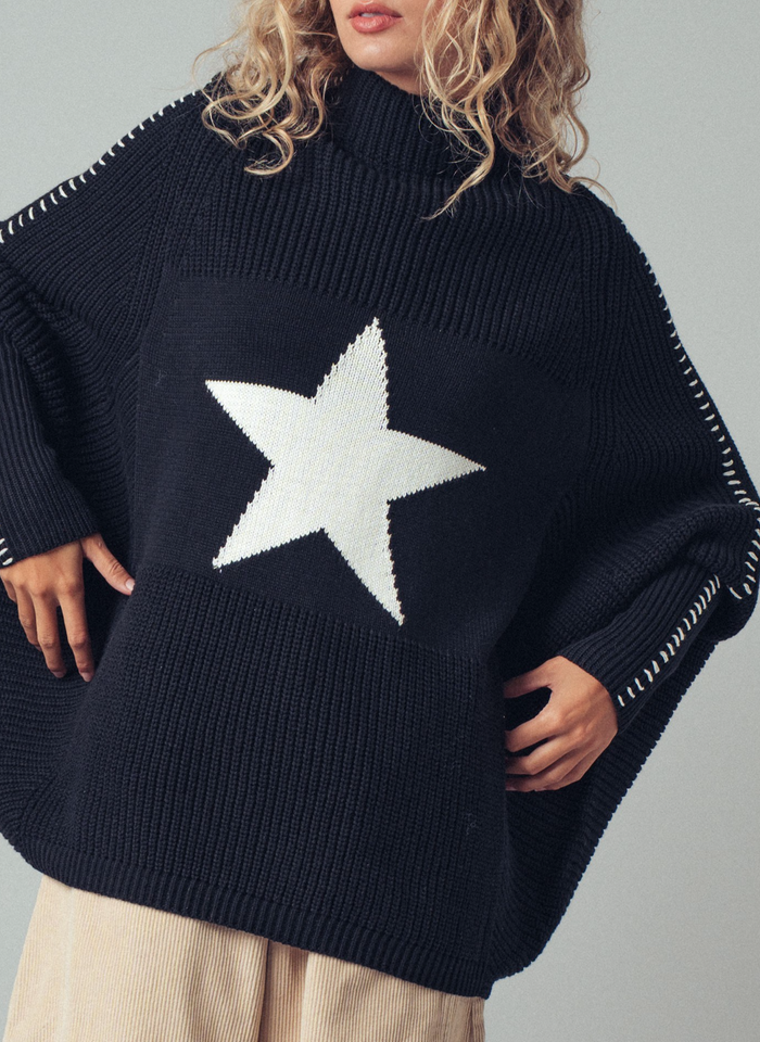 Oversized Star Sweater Tunic With Side Stitch
